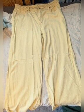 GAP Yellow Wide Leg Pants